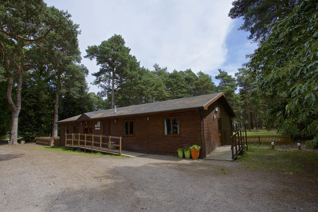 Avon Tyrrell Outdoor Activity Centre Villa Bransgore Kültér fotó